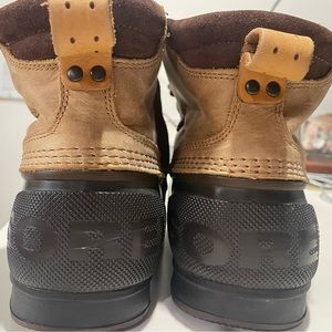 Mens Sorel Size 10 Boots